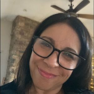 Meet your Posher, Diana